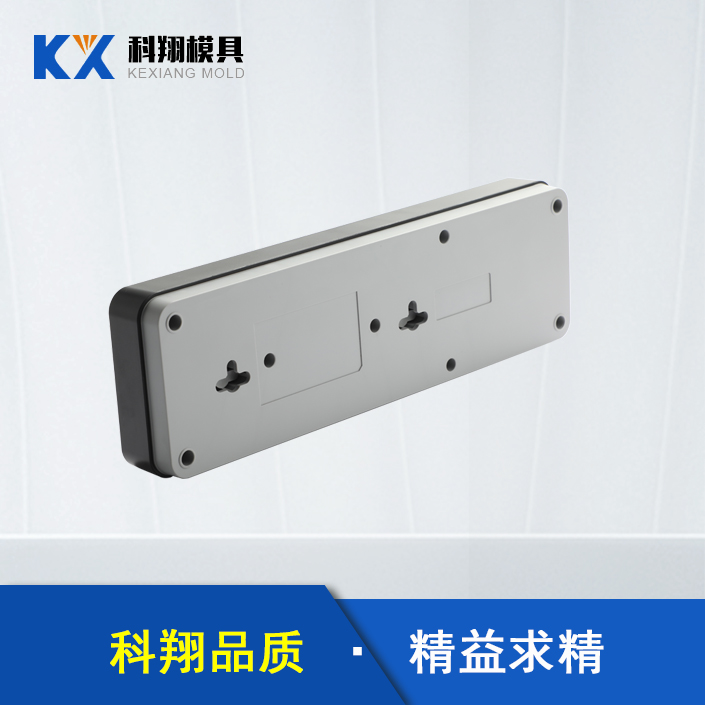 ?塑膠模具對于制件生產(chǎn)，壓料面的精度是影響拉延模的重要因素